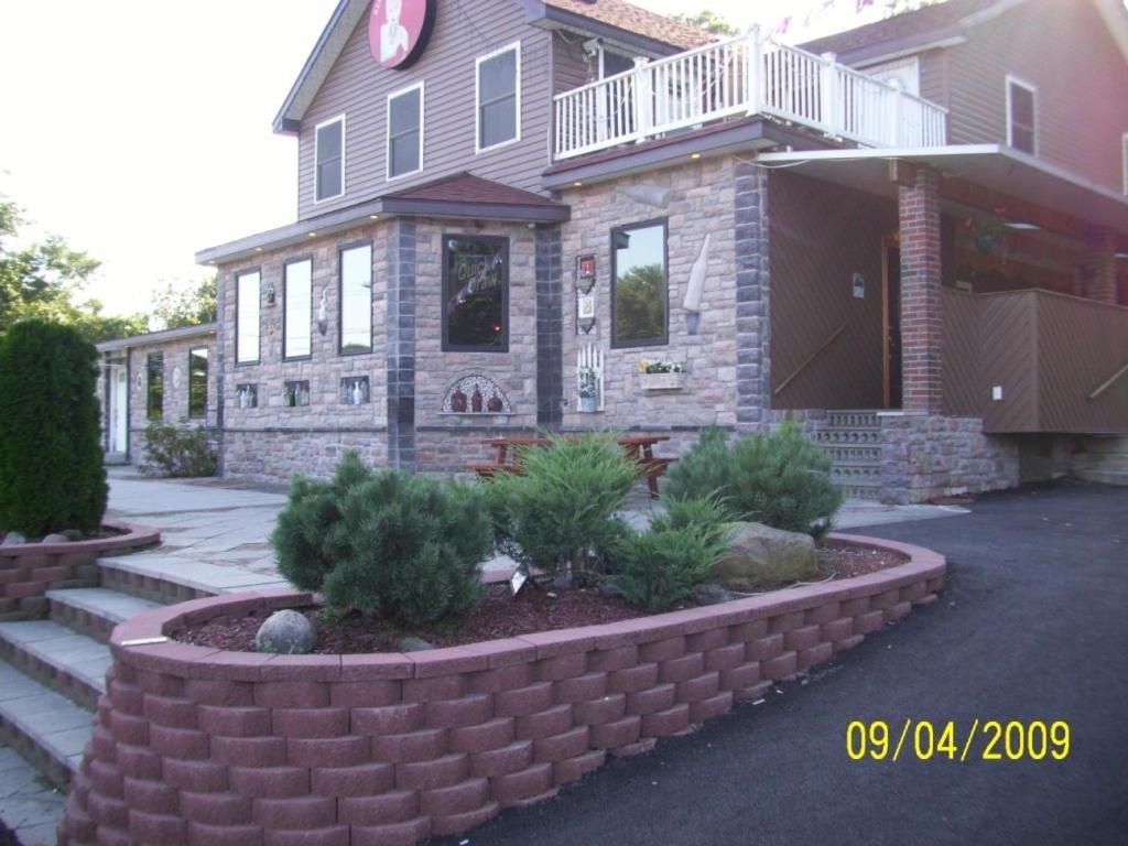 B&B Lounge Catskill Exterior photo