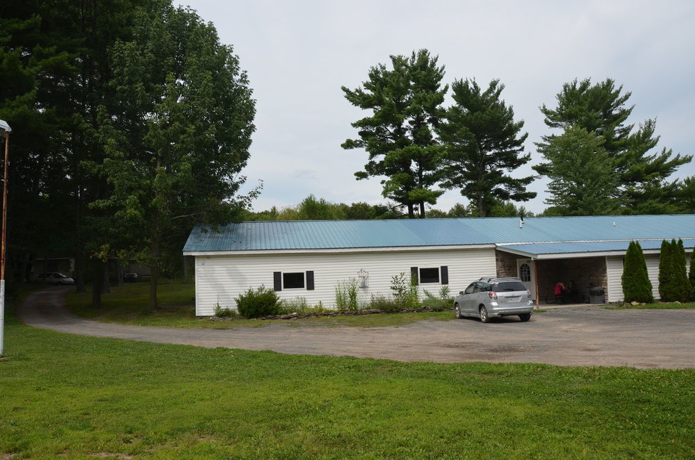 B&B Lounge Catskill Exterior photo